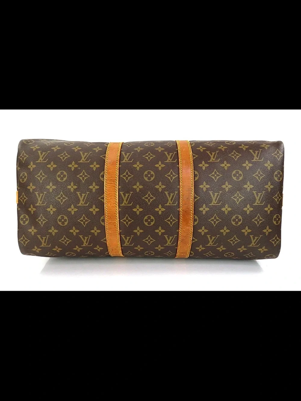 Louis Vuitton distinctive monogram